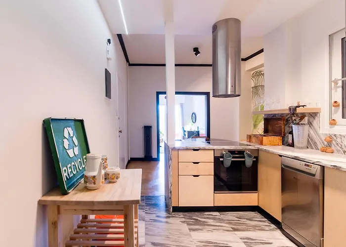 O&O Group Stylish Jungle Retreat Kolonaki Center