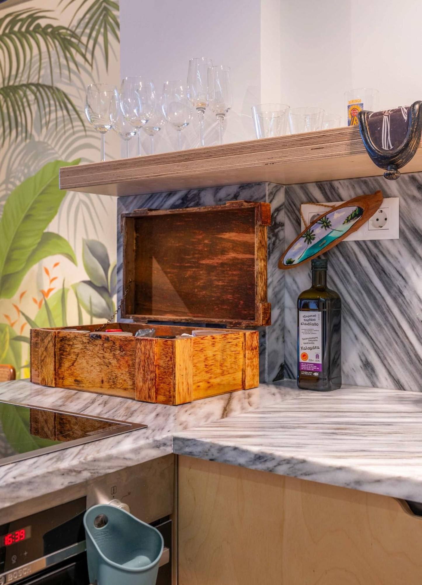 O&o Group Stylish Jungle Retreat Kolonaki Center